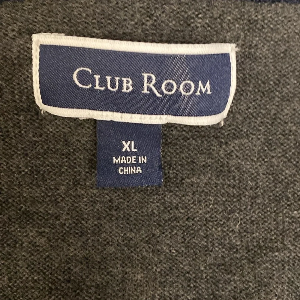 Club Room Mens Merino Wool Sweater V Neckline Long Sleeve Grey Preppy office XL